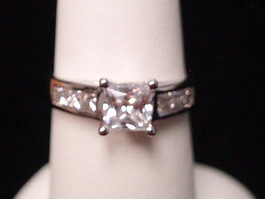 Maharaja Collection Round Diamond Semi-Mount Engagement Ring in 14K White Gold (0.59ct)