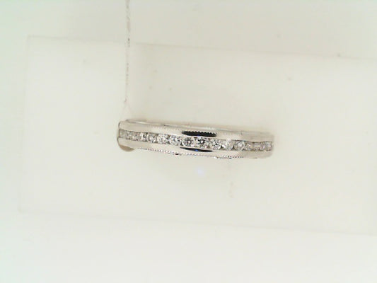 Lady's White 18 Karat Wedding Band With 22=0.25Tw Round Diamonds