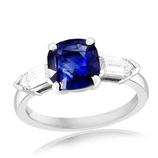 Maharaja Collection 3.02ct SAPPHIRE and Diamond Fashion Ring in Platinum (3.65ctw)