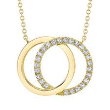 Maharaja Collection Round Diamond Love Knot Circle Necklace in 14K Yellow Gold (0.07ct)