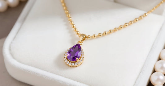 Necklaces & Pendants: Elegant Styles, Trending Designs & Buying Guide