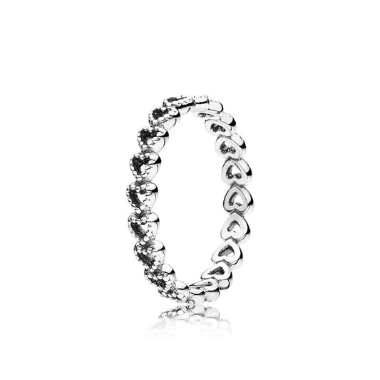 Maharaja Collection Band of Hearts Ring