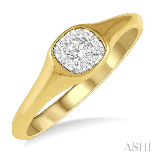 Maharaja Collection Cushion Shape Lovebright Essential Diamond Signet Ring in 14K Yellow and White Gold (0.15ct)