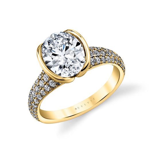 Maharaja Collection Oval Head Diamond Solitaire Engagement Ring in 14K Yellow Gold (4.80ctw)