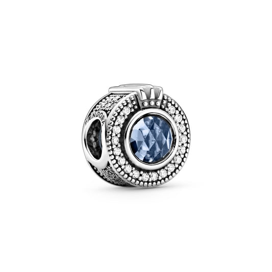 Maharaja Collection Blue Crown O Charm
