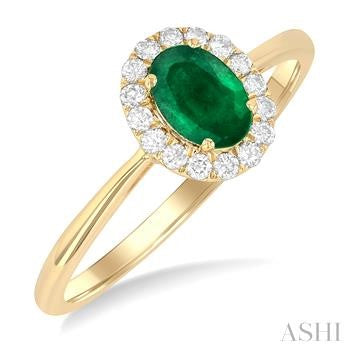 Maharaja Collection Oval Emerald and Round Diamond Ring in 14K Yellow Gold (1.15ctw)