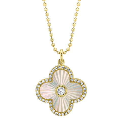 Maharaja Collection Diamond and Mother of Pearl Ribbed Clover Necklace in 14K Yellow Gold (1.12ctw)